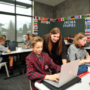 LINCOLN HIGH SCHOOL/リンカーン高校