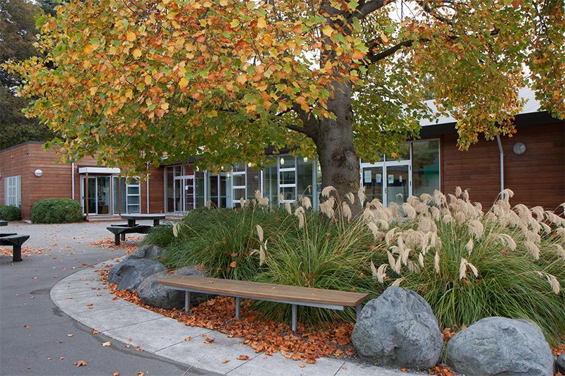 Middleton Grange School （ミドルトン グランジ スクール）