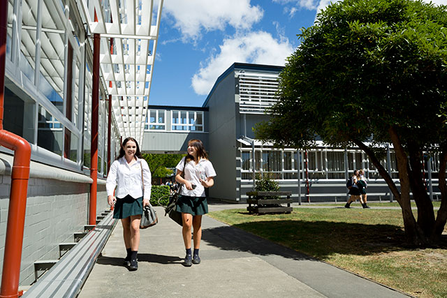 Rangiora High School ランギオラ ハイスクール　公立・共学